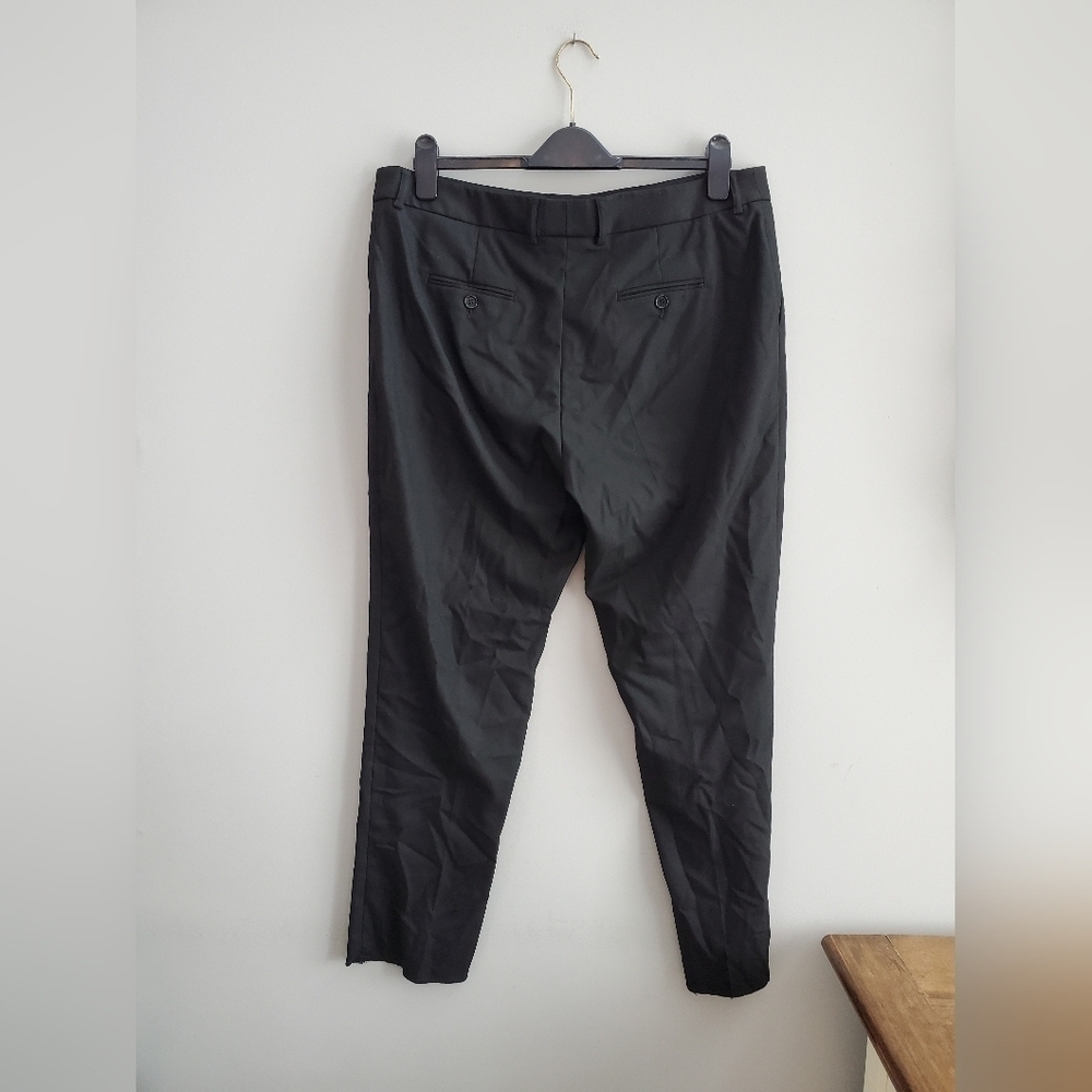 Tiffany and co womens black trousers. Size 14. EUC 28" inseam - Picture 9 of 10